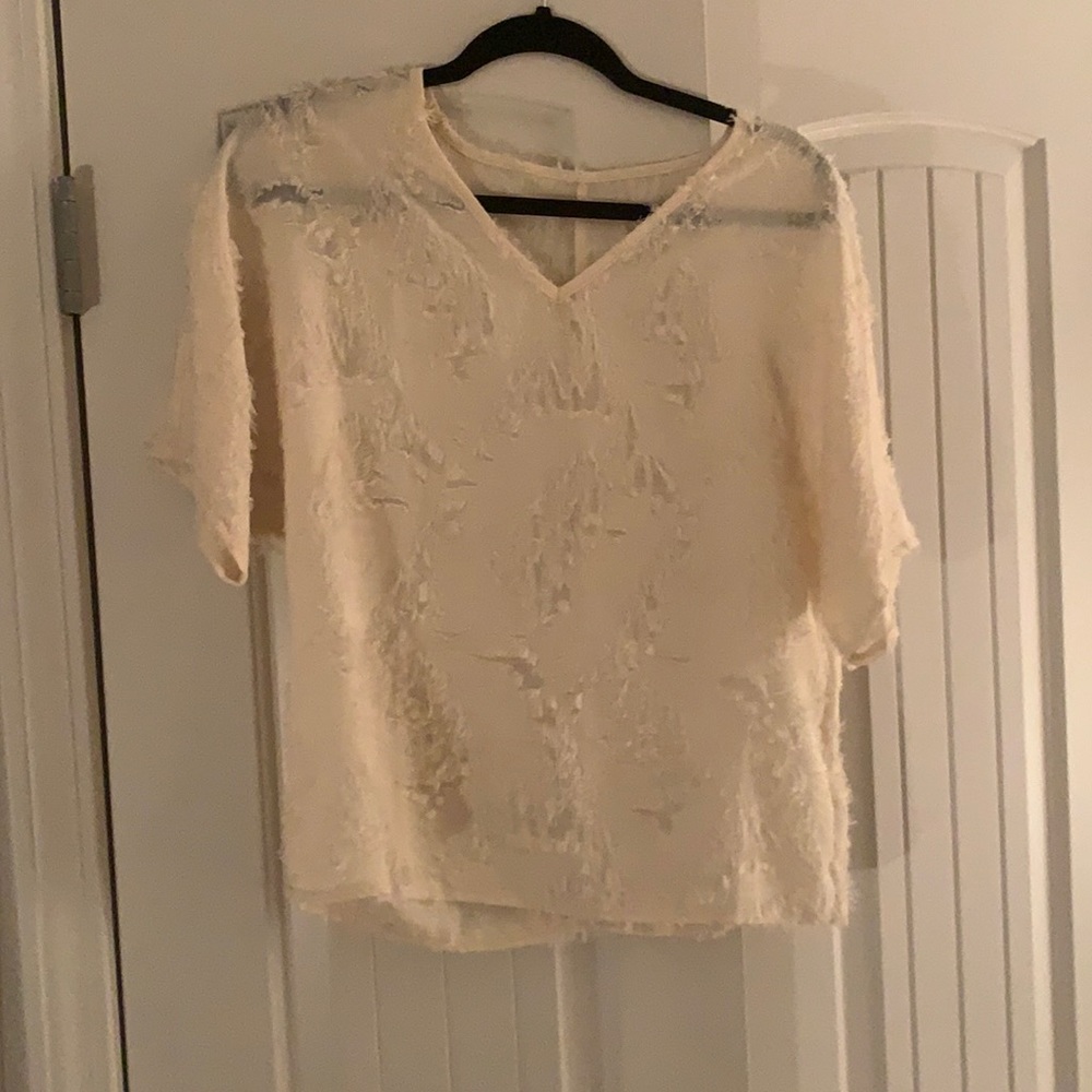 Textured Cream S Blouse